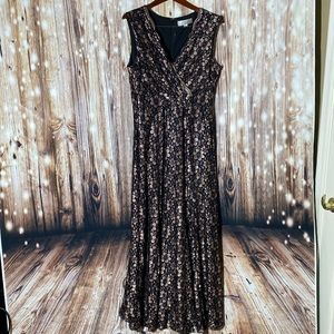 Tahari Arthur S. Levine, Black/Nude Lace Sleeveless Maxi Evening Dress Size 14